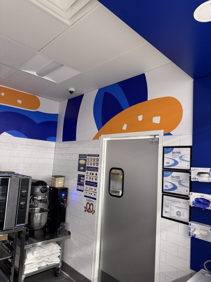Sheetz interior with blue accent walls